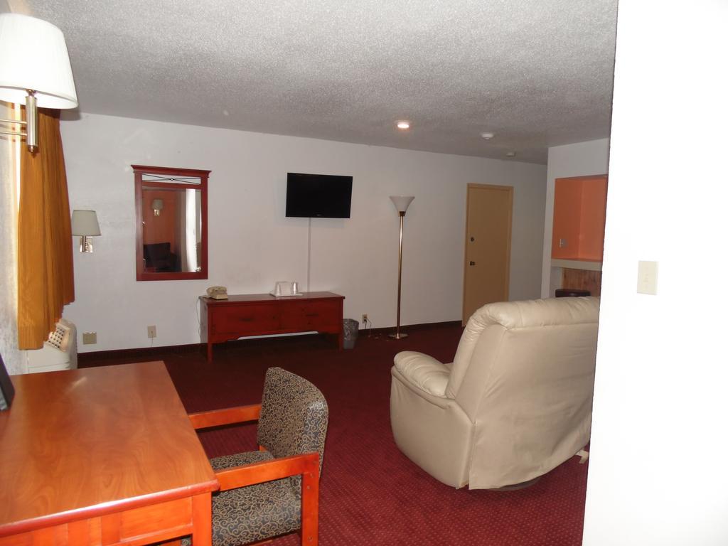 American Inn & Suites Boone Bilik gambar