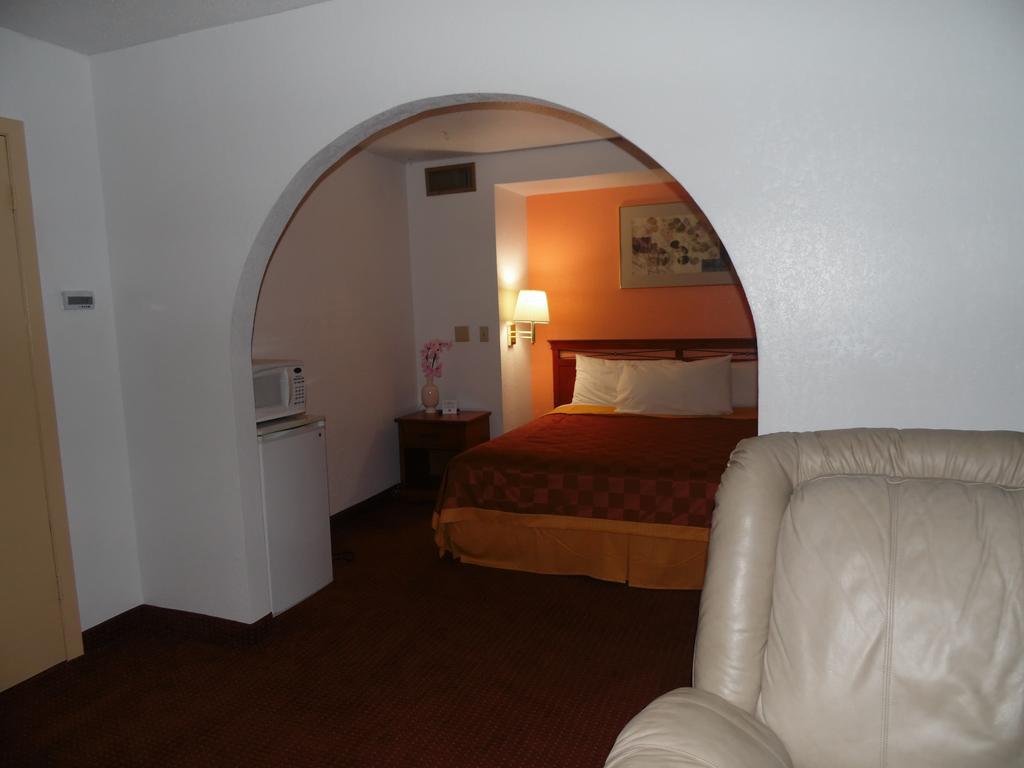 American Inn & Suites Boone Bilik gambar