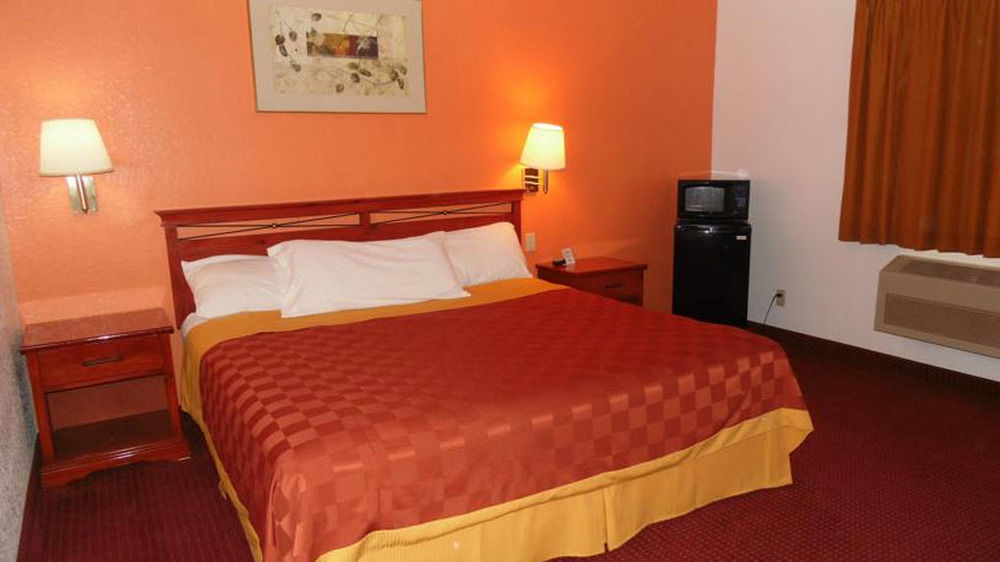 American Inn & Suites Boone Luaran gambar