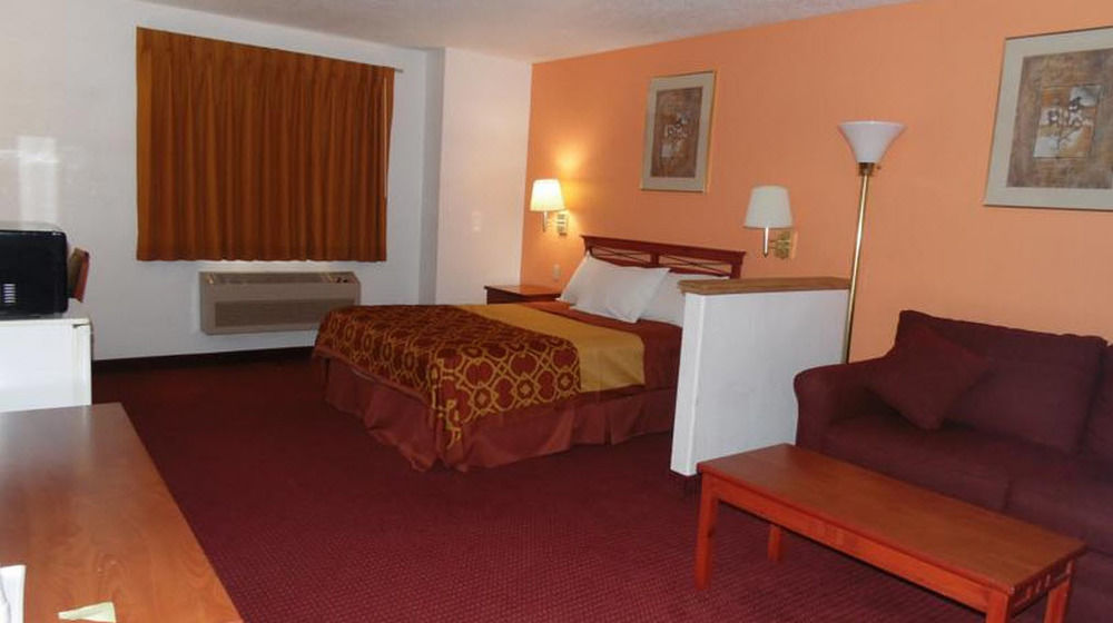 American Inn & Suites Boone Luaran gambar